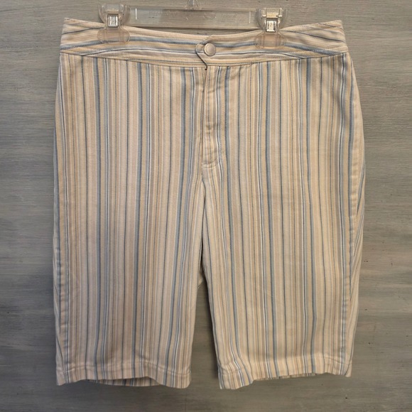 Liz Claiborne Pants - Liz Claiborne Jeans 100% Cotton Audra Pinstripe Bermuda Shorts Size 8 GC
